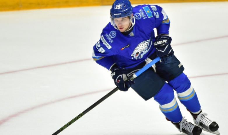 Российский хоккеист Дмитрий Гурков принял гражданство Казахстана и готовится сыграть за сборную на чемпионате мира