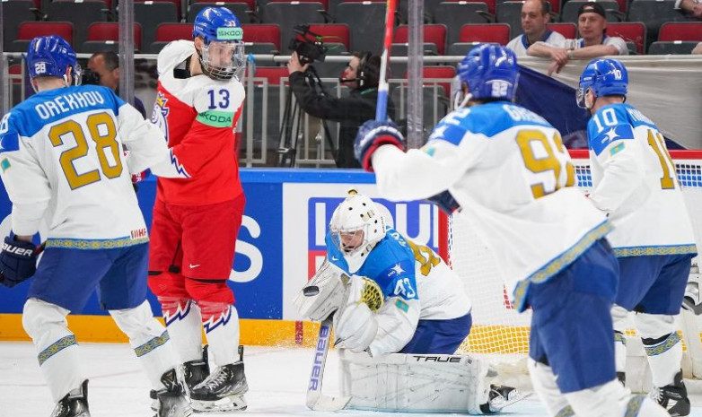 Сборная Казахстана впервые за два года не смогла забить на ЧМ по хоккею