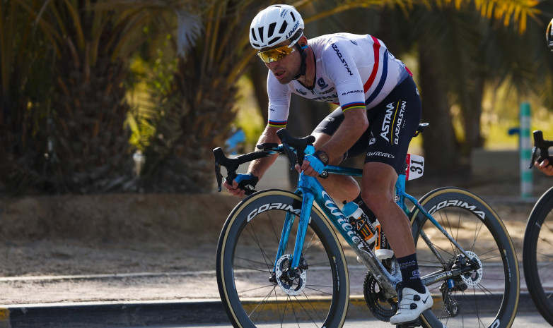 Марк Кавендиш из «Астаны» финишировал в пятерке лучших на пятом этапе «Джиро д’Италия»
