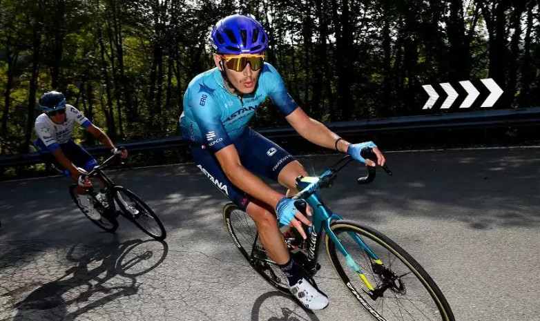 Итальянский гонщик «Астаны» попал в десятку лидеров этапа «Джиро д’Италия»