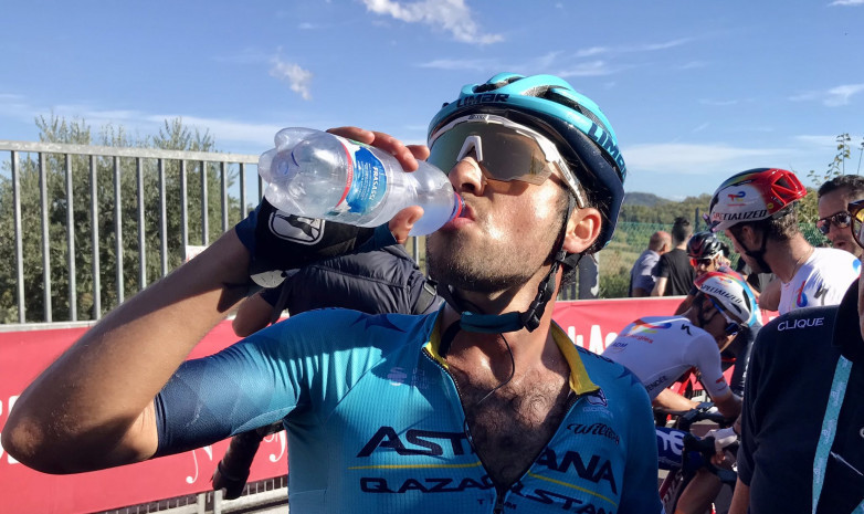 Итальянский гонщик «Астаны» стал 59-м на втором этапе «Джиро д’Италия»