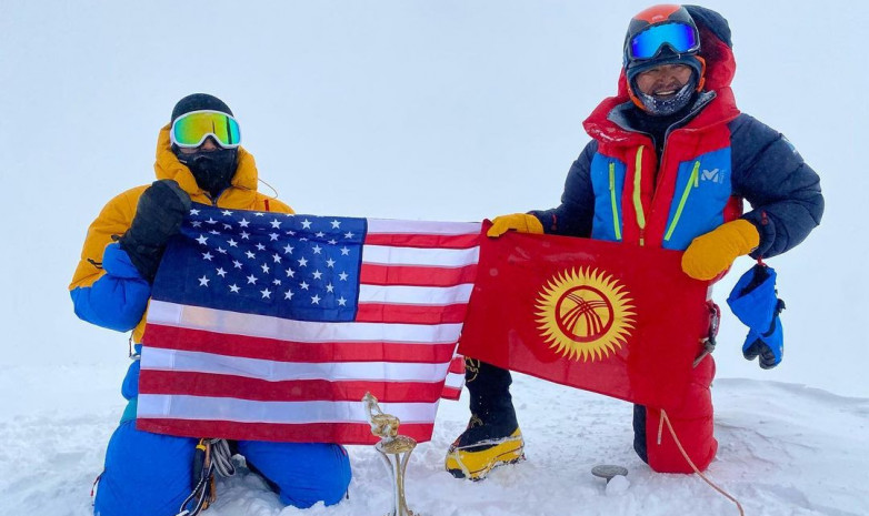 Альпинисты из Кыргызстана покорили самую высокую точку Северной Америки