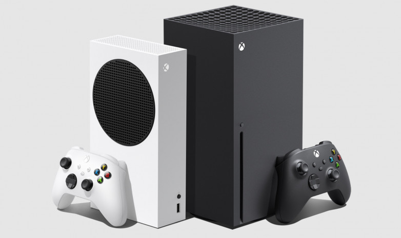 Фил Спенсер заявил, что в ближайшее время Xbox Series не получит более мощную версию