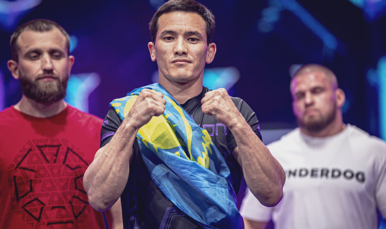 Любимец местной публики эффектным приемом одержал победу на турнире в Алматы 