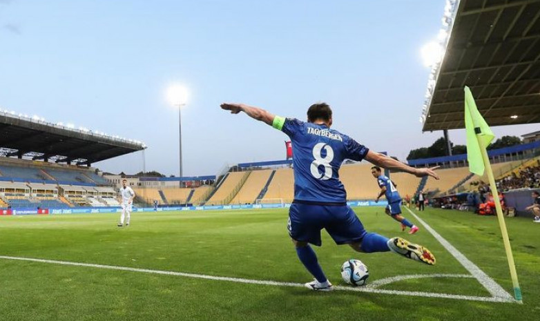 Капитан сборной Казахстана стал лучшим игроком третьего тура отбора на Евро-2024