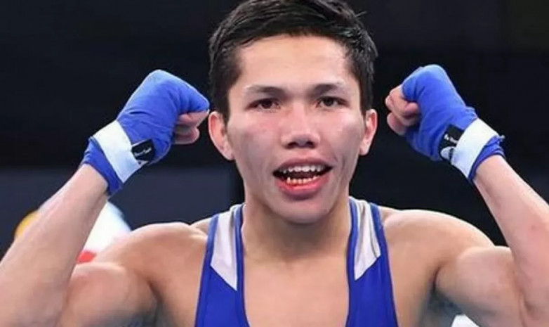 Чемпион мира по боксу из Казахстана показал фотографии с отдыха