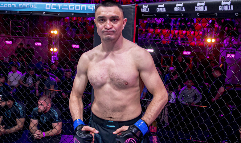 Экс-соперник Рахмонова из Казахстана выйдет в клетку после поражения в чемпионском бою
