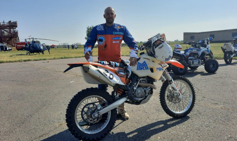 Павленко стал победителем 5-го этапа ралли «Шелковый путь» в зачете мотоциклистов