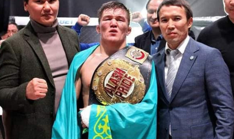 Казахстанский боец ММА может провести поединок с экс-чемпионом UFC в Астане