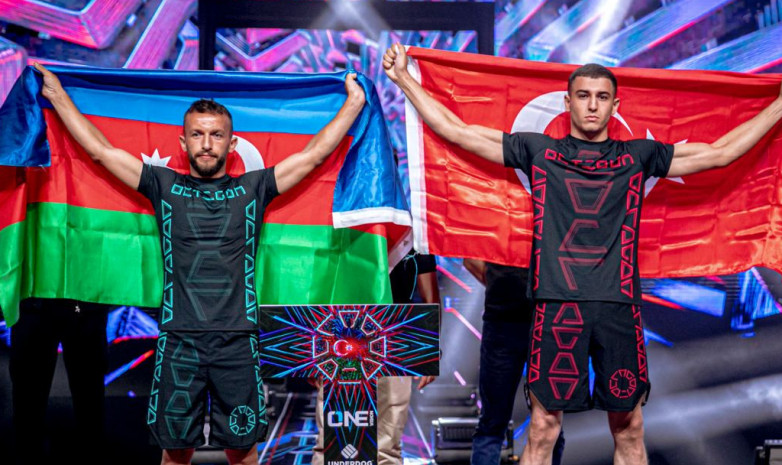 Боец из Турции одержал победу над азербайджанцем на турнире ММА в Баку