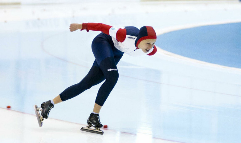 Тренер избил коньками 20-летнюю спортсменку на сборах в России
