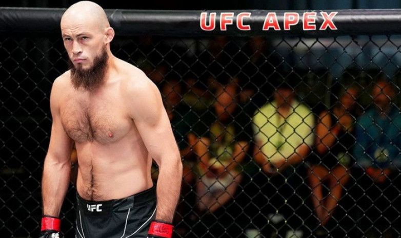 Первый татарин в истории UFC согласен на неожиданные условия ради боя с Макгрегором 