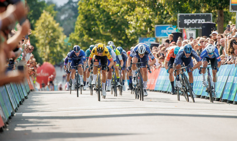 Видеообзор заключительного этапа гонки «Тур Реневи»
