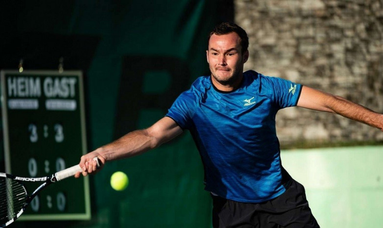Казахстанский теннисист отстранен от соревнований из-за подозрения в договорных матчах