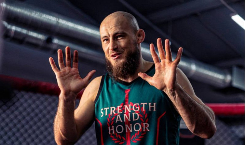 Боец UFC казахстанского менеджера хочет провести бой с экс-соперником Рахмонова