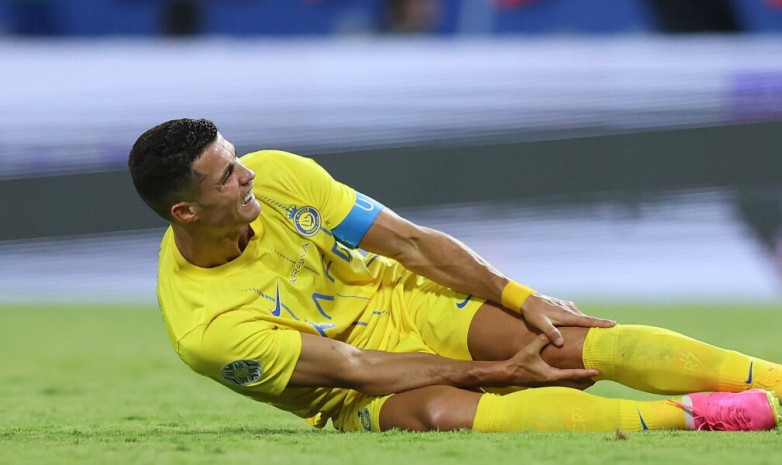 Реакция Роналду на непризнание его лучшим игроком финала Кубка арабских чемпионов попала в эфир