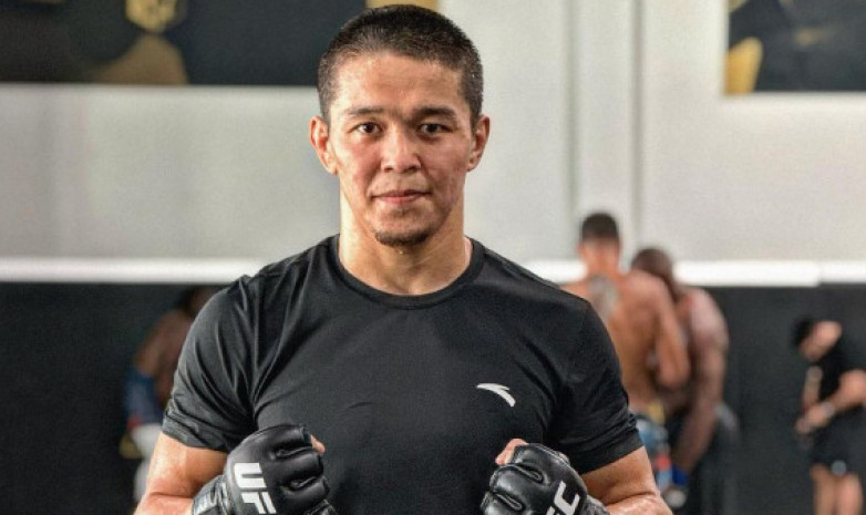 ВИДЕО. Асу Алмабаев сделал вес перед дебютным поединком в UFC