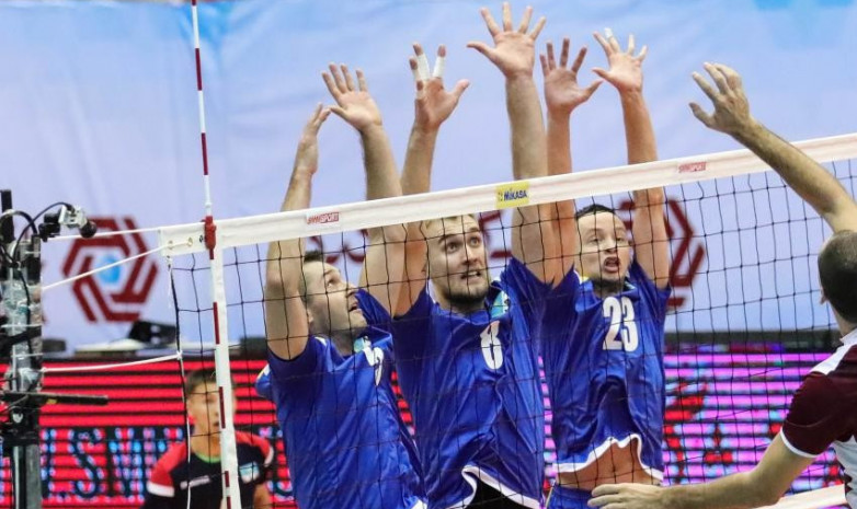 Сборная Казахстана по волейболу всухую уступила команде-хозяйке на Азиаде