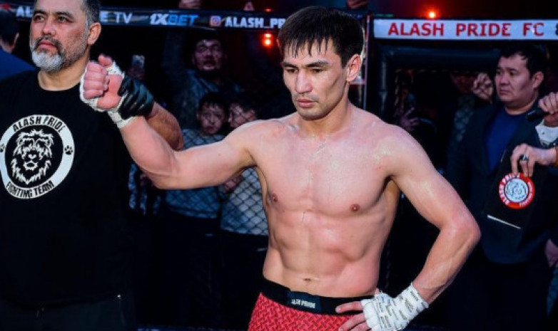 Казахстанский боец нокаутировал экс-соперника Макгрегора на турнире Alash Pride 89