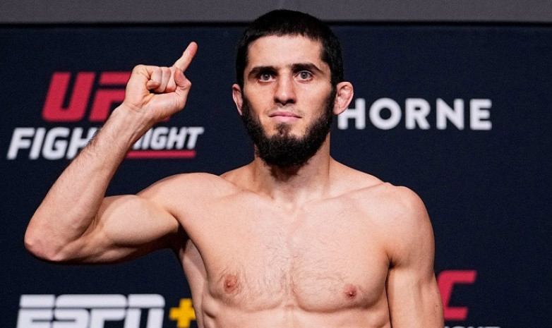 Ислам Махачев позавидовал участникам турнира UFC 293 в Сиднее