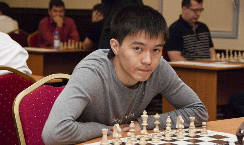 Казахстанский шахматист успешно выступает на турнире в Дохе