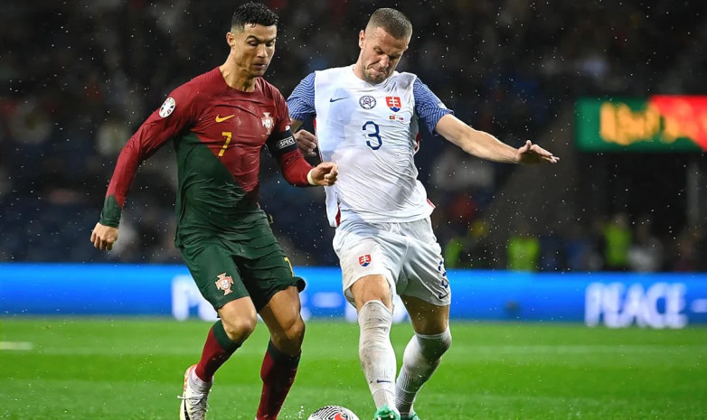 Отбор Евро-2024: Бельгия дожала Австрию, Роналду сделал дубль в матче со Словакией