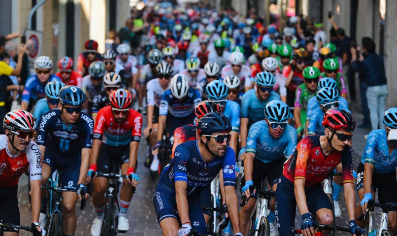 Видеообзор однодневной гонки «Джиро ди Ломбардия»