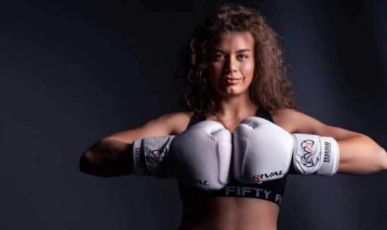 Красотка-боксерша из Казахстана выиграла медаль Азиады
