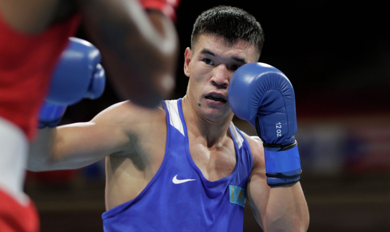 «У него большой потенциал»: казахстанский боксер высоко оценил шансы Алимханулы стать абсолютным чемпионом мира