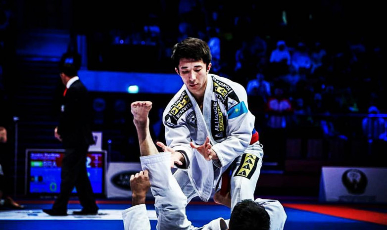 Казахстан завоевал 54-ю медаль Азиады