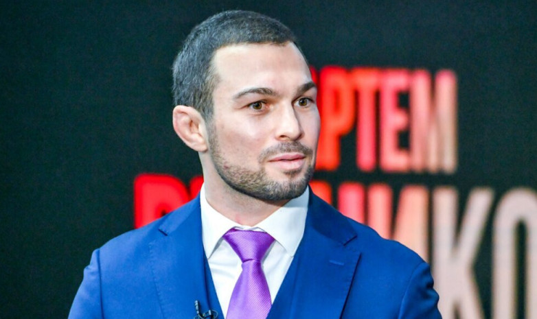 Российский боец начал переговоры с UFC после яркой победы над известным казахстанцем 