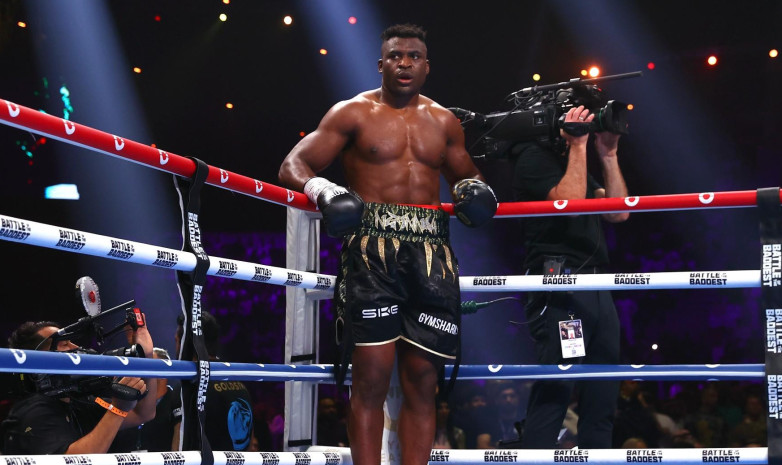 На WBC обрушилась критика из-за включения Нганну в топ-10 рейтинга тяжеловесов