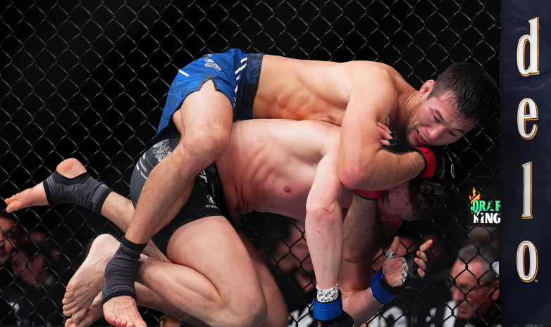 Видео удушающего, или как Рахмонов удосрочил топового бойца UFC 