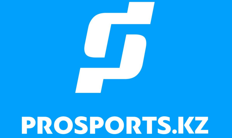 Отдел футбола Prosports.kz поздравляет своих читателей с наступающим Новым годом!