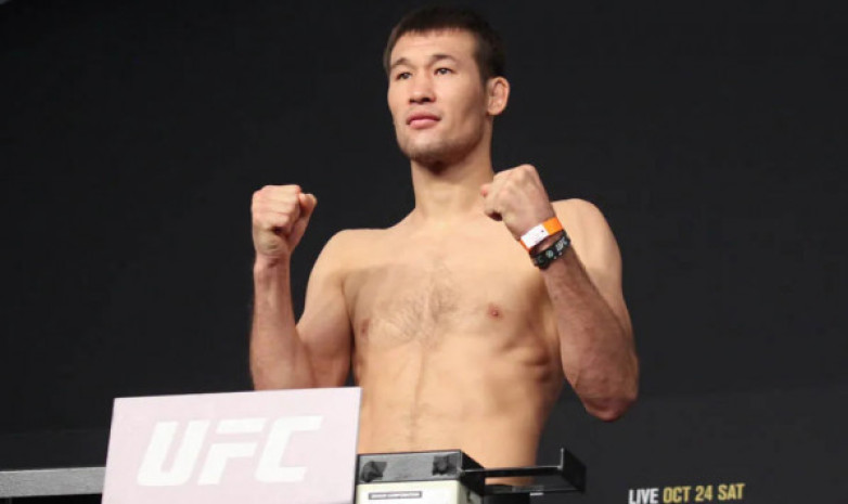 «Это может плохо закончиться». Казахстанский боец ММА рассказал с какими проблемами может столкнуться Рахмонов в топовом поединке на UFC 296