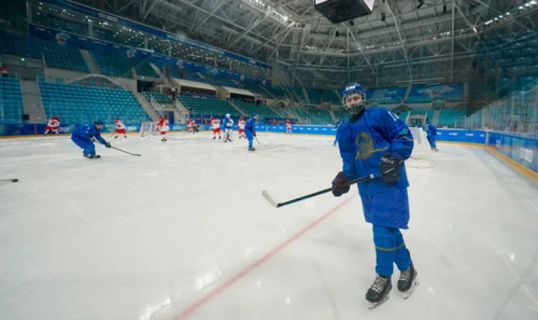 Қазақстандық хоккейшілер Қытайды ірі есеппен жеңді