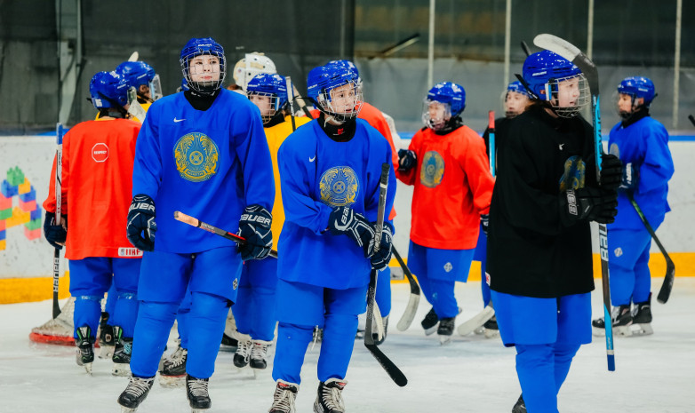 Казахстан стартовал с поражения на молодежном ЧМ по хоккею