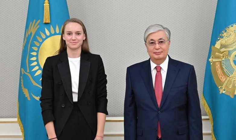 Президент Казахстана поздравил Рыбакину с первым трофеем в сезоне