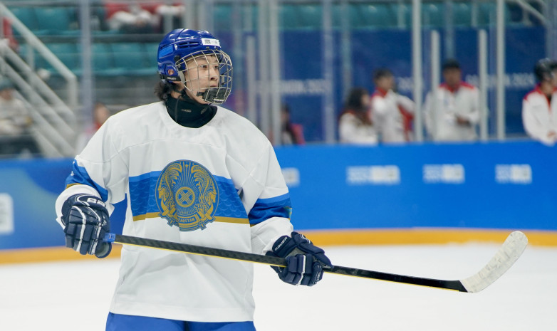 Сборная Казахстана по хоккею назвала состав на решающий матч ЮОИ-2024