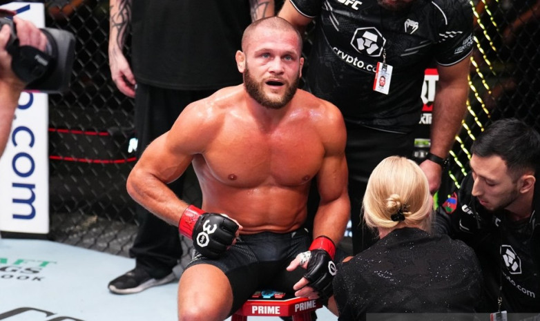 UFC: Рафаэль Физиев сделал заявление о своем возвращении после травмы