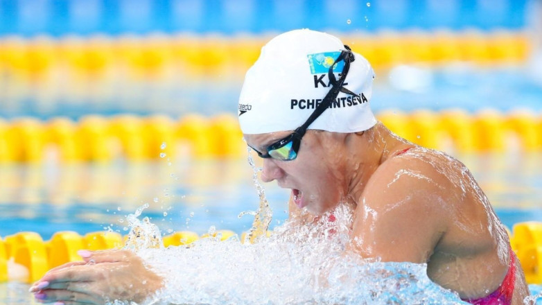 Казахстанские пловцы побили рекорд Азии