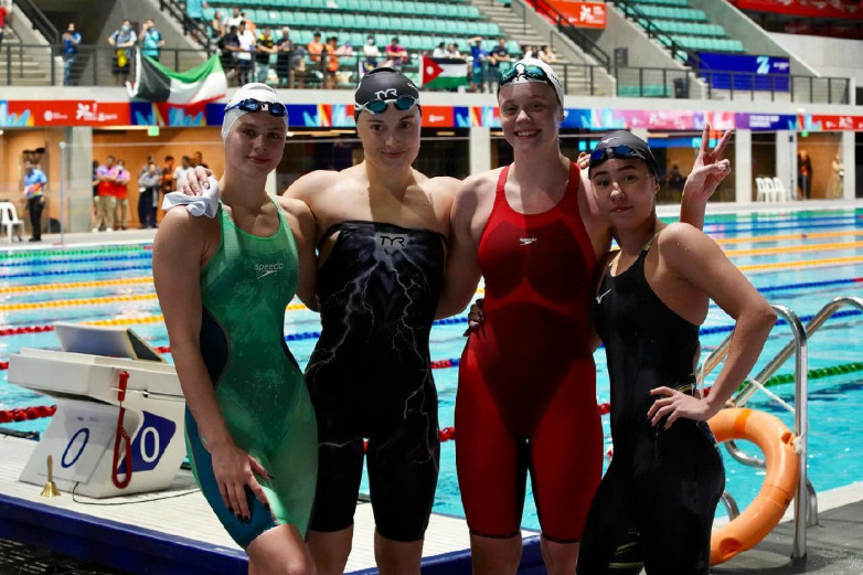 Женская сборная Казахстана заняла второе место на чемпионате Азии по водным видам спорта