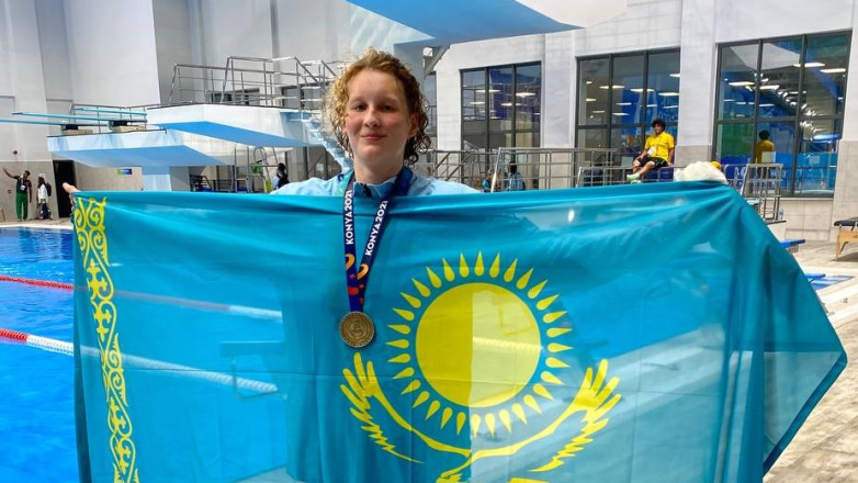Казахстан завоевал еще две медали на чемпионате Азии по водным видам спорта
