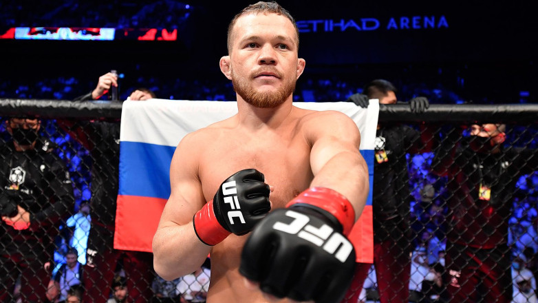 Фанаты отреагировали на серьезную травму российского бойца UFC