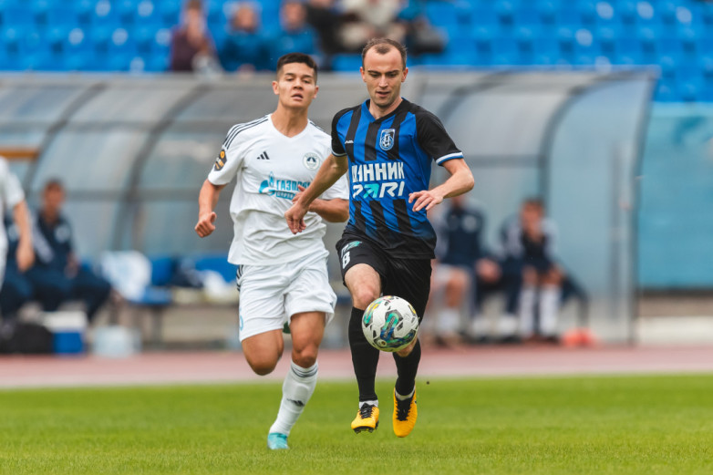 ФНЛ: Атабаев не попал в основу «Волгаря» на матч с «Родиной»