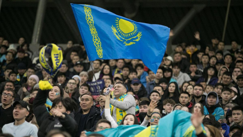 Разгромом закончился первый тайм матча Греция — Казахстан