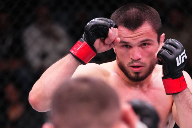 Нурмагомедов бросил вызов топовому бойцу после победы над дебютантом UFC из Казахстана