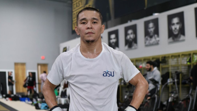 Восходящая звезда из Казахстана раскрыл сроки боя за титул чемпиона UFC