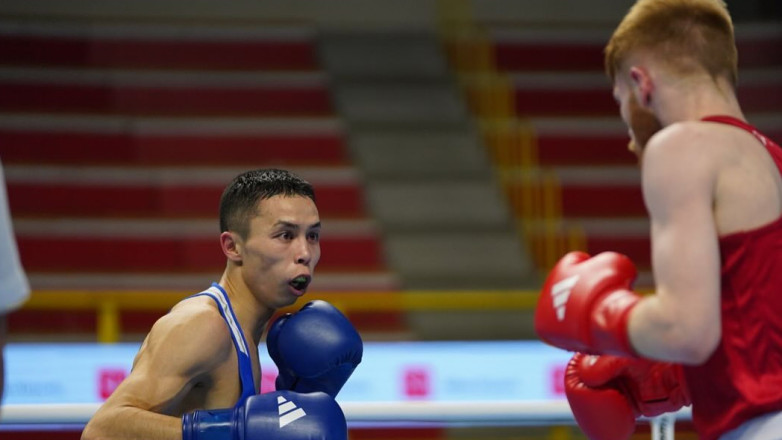 Лидер национальной сборной Казахстана по боксу побывал в нокдауне и получил лицензию на Олимпиаду-2024