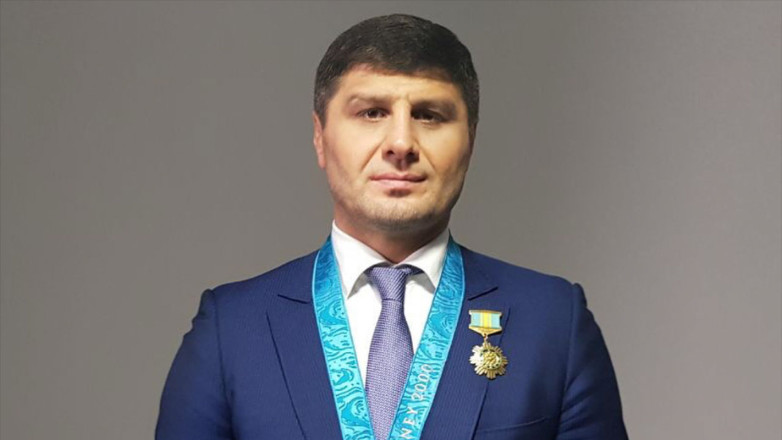 Титулованный казахстанский борец получил новую должность